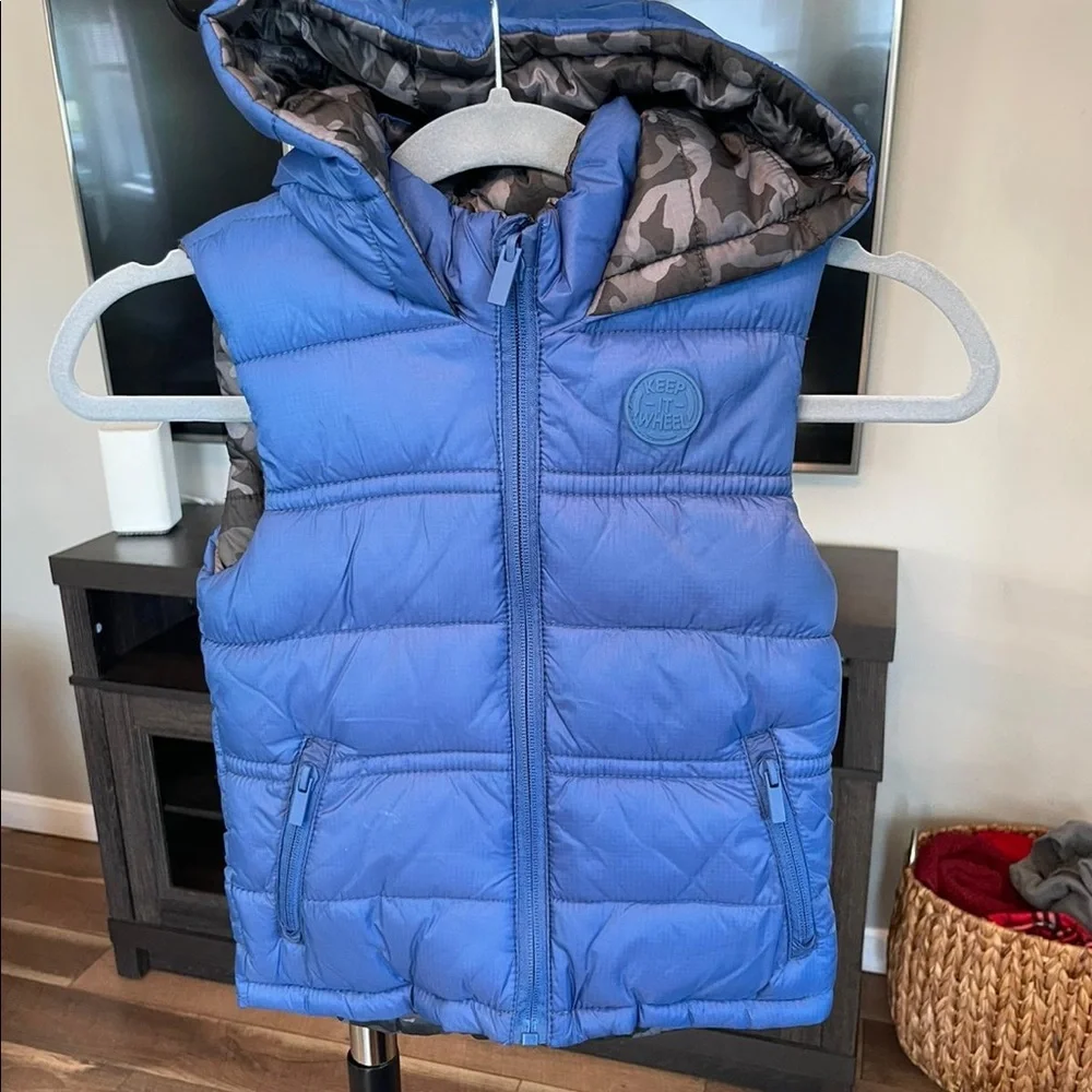 Reversible 4T - Picture 1 of 1